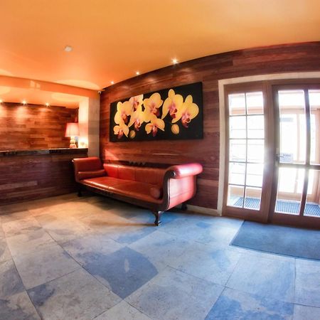 Apartamenty Lola 斯克拉斯卡波伦巴 外观 照片